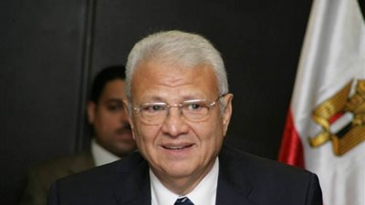 وزير الاتصالات يعرض خطة الوزارة على ٥٠ شركة تكنولوجية