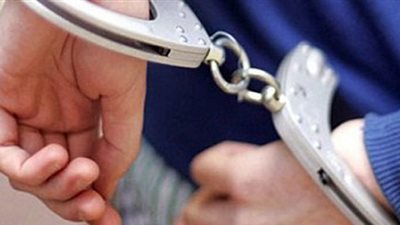 ضبط 3 عاطلين اقتحموا منزل عجوز وقيدوها بالحبال لسرقتها بطوخ