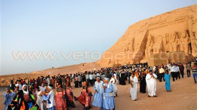 بالفيديو والصور.. «رسالة إلى العالم» من معبد أبي سمبل