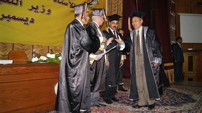 اختيار أستاذ بـ«علوم الفيوم» ضمن أفضل 100 عالم في 2015