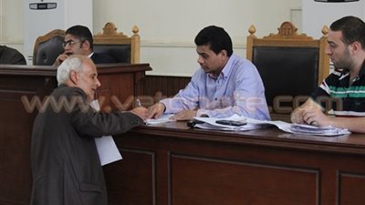 رئيس لجنة «ماسبيرو» يقدم 7 أسطوانات لدفاع «أحداث السفارة الأمريكية»