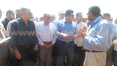 بالفيديو والصور.. وزير الري يفتتح آبار توشكي على أنغام «تسلم الأيادي»