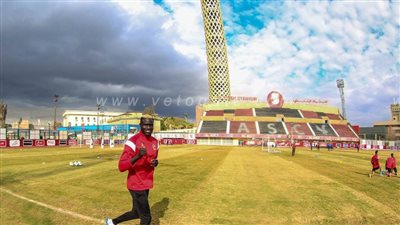 أليو بادجي يشارك في مران الأهلي