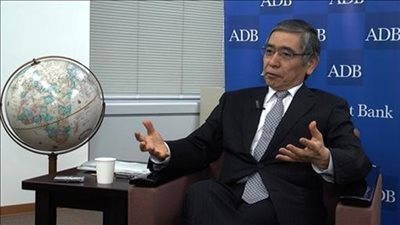 محافظ المركزي الياباني: البنك لا يستهدف أسعار الصرف