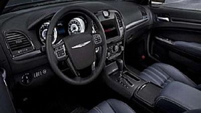 فيات توافق على شراء أسهم كرايسلر بـ 30 مليار جنيه