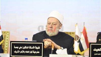 علي جمعة: القهوة ظلت 400 عام بين التحليل والتحريم