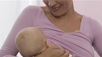 احذري.. تناول الأدوية أثناء الرضاعة تؤذي طفلك