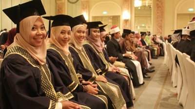 وكيل الأزهر: الطلاب الوافدون ينقلون صورة الإسلام السمحة لبلدانهم