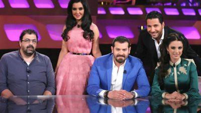 نجوم «ظرف أسود» في ضيافة كلية الإعلام بالجامعة الكندية