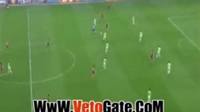 بالفيديو.. فابريجاس يتقدم بالهدف الأول لبرشلونه في خيتافي