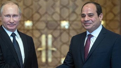 السيسي: بحثت مع بوتين المشروعات المشتركة وعودة السياحة