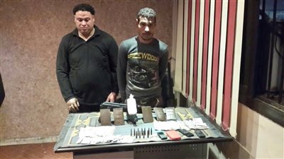 ضبط عاطلين بحوزتهما كيلو حشيش بشبرا الخيمة