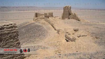 بالصور.. حائط قنا الأثرى المكتشف أثناء افتتاح طريق الصعيد - البحر الأحمر