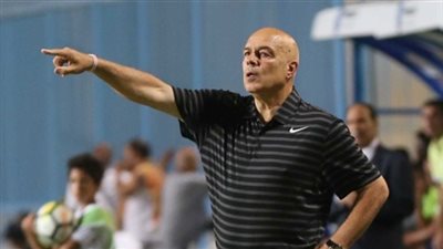 جروس يجتمع بلاعبي الزمالك بعد انتهاء راحة الـ5 أيام