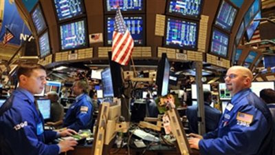 أسهم أمريكا تفتح مستقرة وسط تباين أداء مايكروسوفت وأمازون