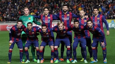 خطط برشلونة لتدعيم خط دفاع الفريق يناير المقبل.. لاعب بوكا جونيورز على رأس القائمة.. ومنافسة يوفنتوس على «دي ليخت».. المخضرم «ايفانوفيتش» أحد الحلول.. و«لوفرين» ضمن أهداف