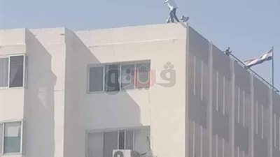 الأمن ينجح في إقناع موظف جمارك بورسعيد بالتراجع عن الانتحار