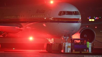 «خطأ» يتسبب في ترحيل عائلة سورية من ألمانيا إلى رومانيا