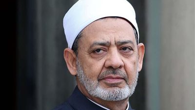 شيخ الأزهر يصل مطار القاهرة قادما من إيطاليا