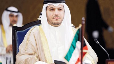 المركزي الكويتي: هبوط النفط يمثل تحديا للإصلاح الاقتصادي بالخليج