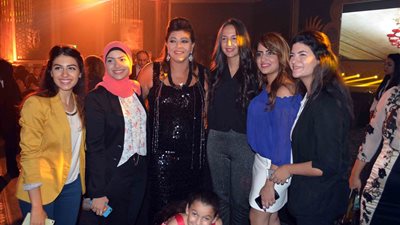 «حماقي» يتسلم جائزة أفضل مطرب من مهرجان القنوات الفضائية