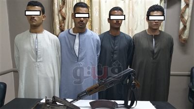 ضبط 4 أشخاص يحملون السلاح في منطقة مير الأثرية بأسيوط قبل تنقيبها
