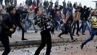 «الإخوان» تغزو القاهرة والجيزة اليوم تحت شعار «يسقط الدستور»