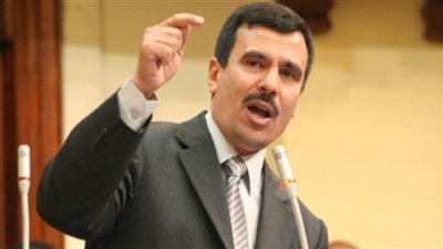 الشورى يغلق 