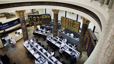 البورصة تعزز مكاسبها الصباحية إلى 1.77 مليار جنيه نهاية التعاملات