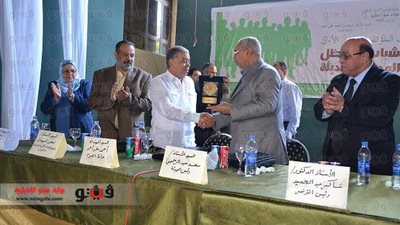 بالصور.. محافظ الفيوم يفتتح المؤتمر الأول لثقافة الشباب والعمال