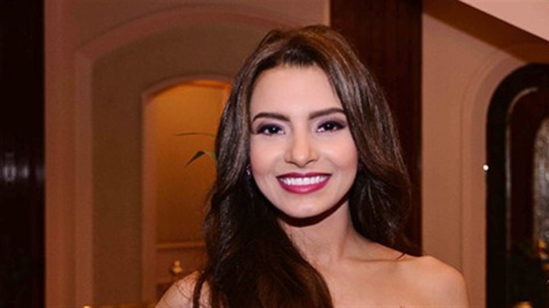 المطربة الشابة كارمن
