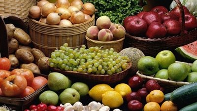 أسعار الفاكهة والخضراوات اليوم.. والطماطم تسجل 7.5 جنيهات (فيديو)