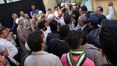 أهالي المطرية يساعدون قوات الأمن في البحث عن «ارهابيي الإخوان»