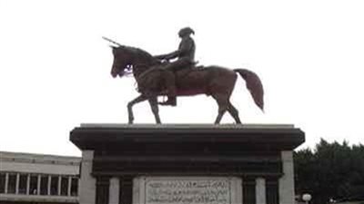 محافظ الشرقية يكشف حقيقة منع سيارات السرفيس من دخول ميدان عرابي