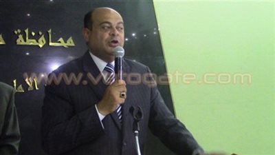 محافظ مطروح يوقع مذكرات تفاهم مع 3 شركات أجنبية