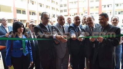 بالصور.. افتتاح معرض الكتاب بجامعة السادات