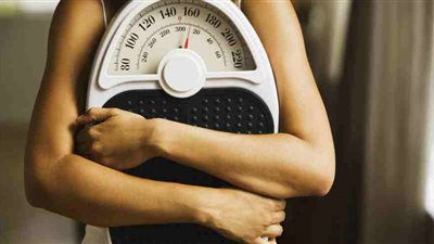 8 علامات تؤكد أنكِ تحتاجين لإنقاص وزنك