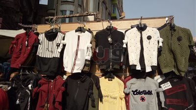 من الموسكي للوكالة.. «اشتري أرخص ملابس موسم الشتاء» (فيديو وصور)