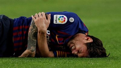 برشلونة يصدر بيانا عن إصابة ومدة غياب ميسي