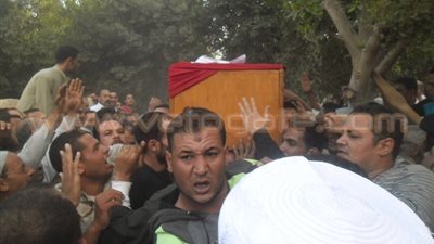 ابن عم الشهيد أبو غزالة يطالب السيسي بالضرب بيد من حديد