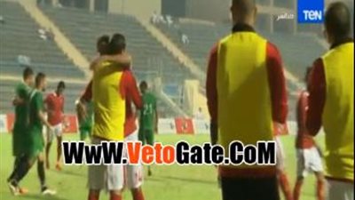 بالفيديو.. وصلة غناء لـ «مدحت شلبي وعبد الغنى» بعد هدف الأهلي في المحلة