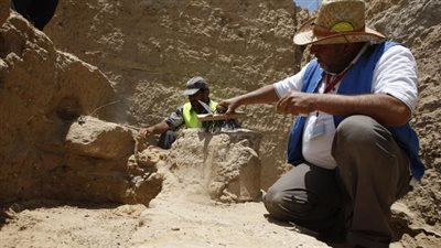 البعثة الفرنسية تبدأ التنقيب عن الآثار بمعبد دوش بالوادي الجديد.. غدا