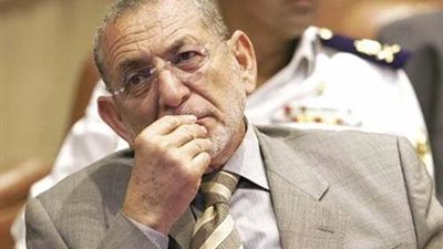 «القيعي» ينفي توليه منصب مدير التعاقدات بالأهلي