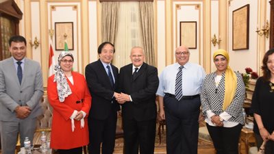 «الخشت» يلتقي نائب رئيس جامعة الشعب الصينية