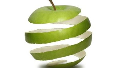 قشر التفاح سلاحك لإذابة الدهون والتغلب على السكر