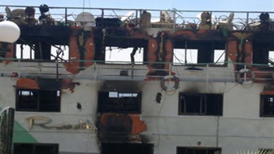 عمال فندق عائم بالأقصر يمتنعون عن الإبحار بسبب الأجور