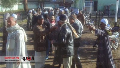 عمال الغزل والنسيج يعلنون الاعتصام أمام مكتب 