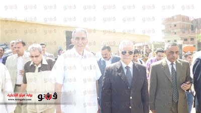 وزير الزراعة يشهد بالشرقية موسم حصاد القمح