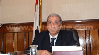 بعد قليل.. الاستماع إلى أقوال رئيس مركز 