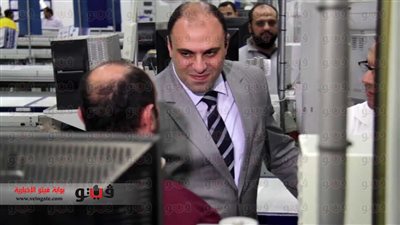 قنديل يتعهد لوزير الاستثمار بحماية 